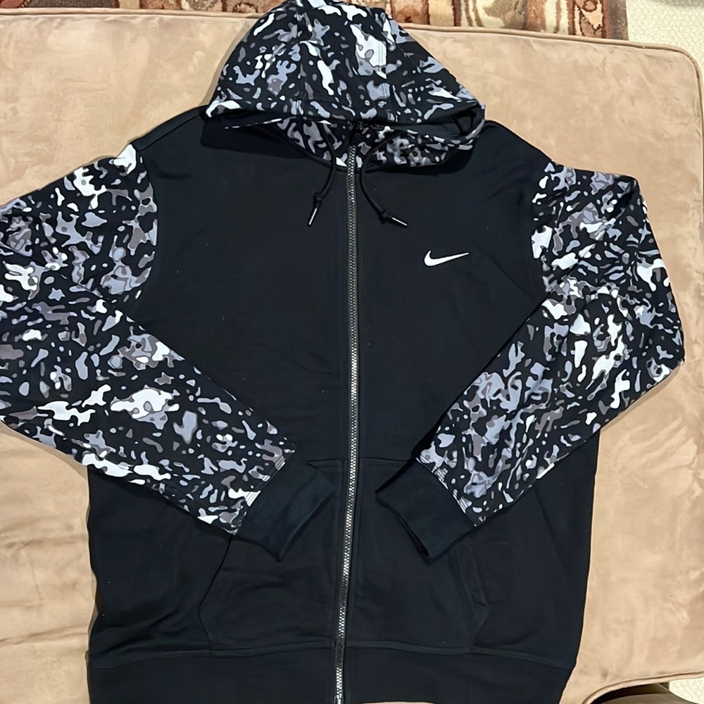 Nike Zipper Hooded Sweatshirt